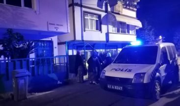 Kocaelililer Yangını İtfaiye Gelmeden Söndürdü