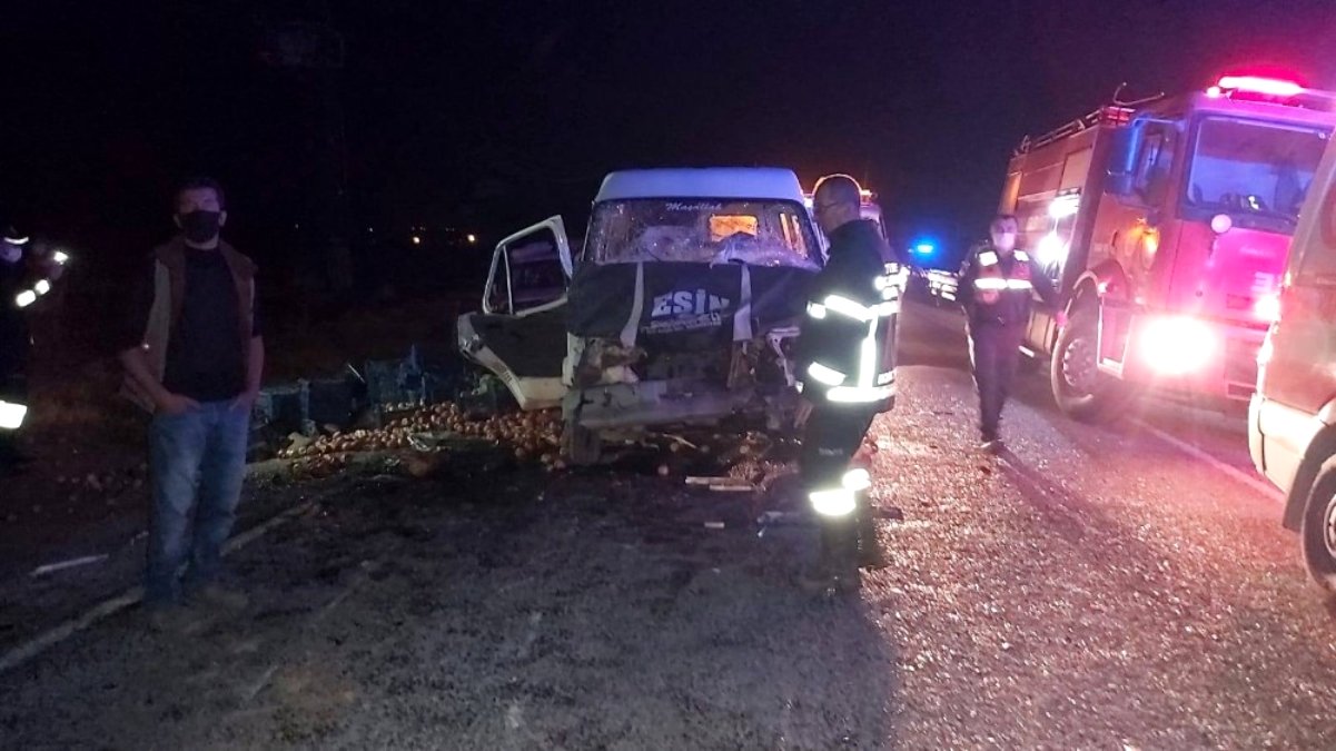 Afyon Sandıklı’da Trafik Kazası!
