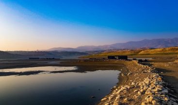 30 yıl önce sular altında kalan mahalle ilgi odağı oldu