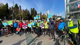 300 Bisikletli “Barikatsız Dünya” İçin Pedal Çevirdi