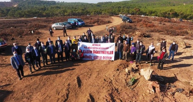 Ayvalık’ta anlamlı Öğretmenler Günü etkinliği