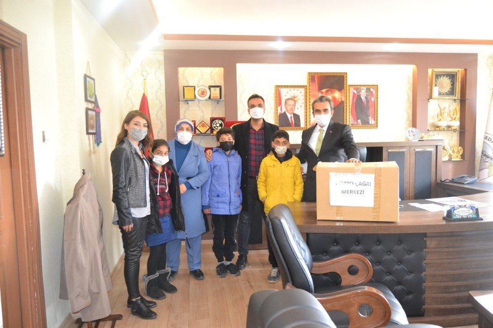 Besni Belediyesi’nden öğrencilere bilgisayar desteği
