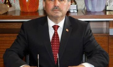 Bigadiç’in özel giysili korona savaşçıları