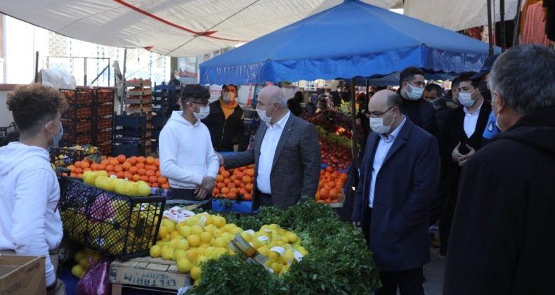 Bıyık pazarda korona virüs denetimi gerçekleştirdi