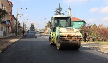 Büyükşehir’den Doğanhisar’da asfalt çalışması