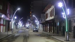 Cizre Belediyesi Caddelerini Süslüyor