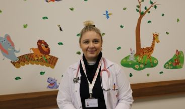 Dr. Çebi: “Bebeğiniz ile iletişim kurmak için konuşmanız gerekmez”