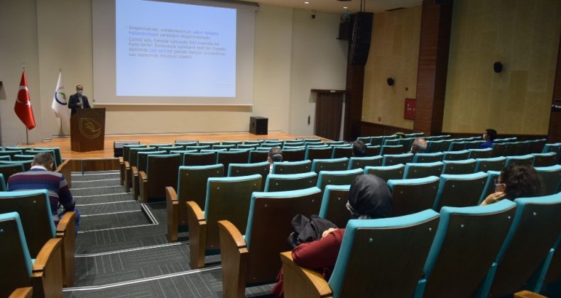 Düzce’de ses sağlığı ve korunması konferansı düzenlendi