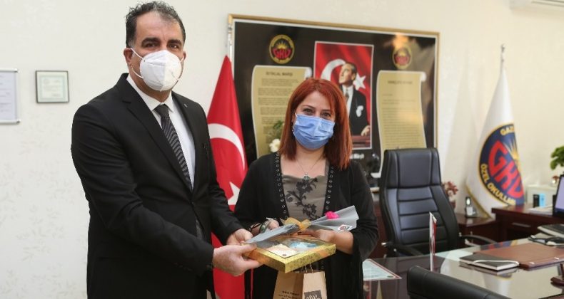 GKV Özel Okulları’nda Öğretmenler Günü kutlandı