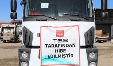 Iğdır Belediyesine kanalizasyon açıcı aracı hibe edildi