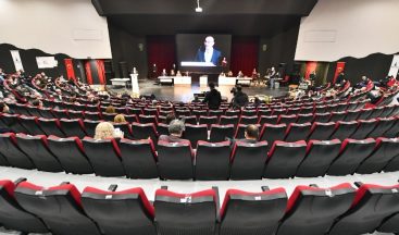 İzmir Büyükşehir Belediyesinin 2021 yılı bütçesi 9 milyar TL