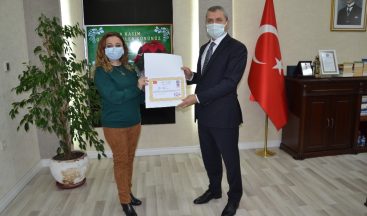 Karesi Başarılı Öğretmenlere Belge