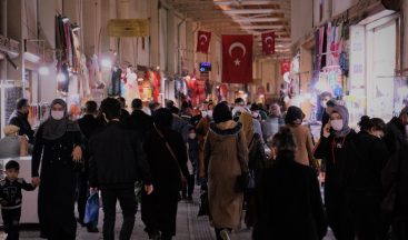 Kahramanmaraş’ta Kısıtlama Sonrası Korona Unutuldu