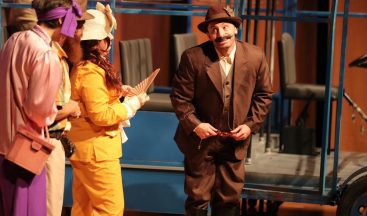 “Mavi Kuş” Başakşehir’de seyirciyle buluştu