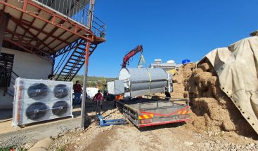 Mersin’de süt üreticilerine soğutma tankı desteği