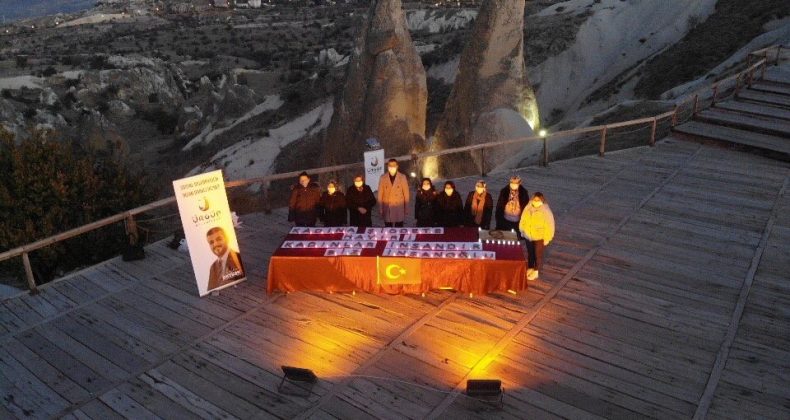 Peribacaları kadına şiddete ’Hayır’ demek için ışıklandırıldı