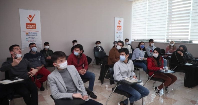 Zeytinburnu Gençlik Merkezi’nde “Greenbox” eğitimleri başladı
