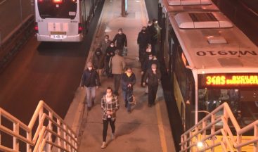 56 saatlik kısıtlama sonrası İstanbul’da hareketlilik başladı