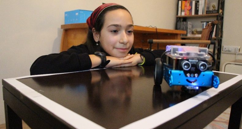 Amasyalı öğrenciler robotik kodlamayı emanet robotlarla evlerinde öğreniyor