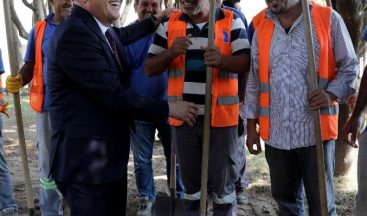 Antalya Büyükşehir Belediyesi’nde asgari ücret 3 bin 100 lira oldu