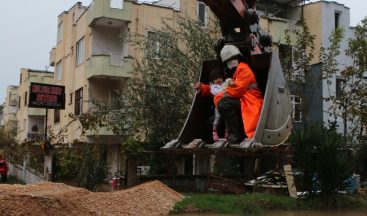Antalya itfaiyesi, 24 saatte 354 su baskını olayına müdahale etti