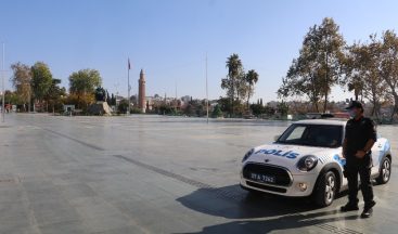 Antalya kısıtlamada sessizliğe büründü