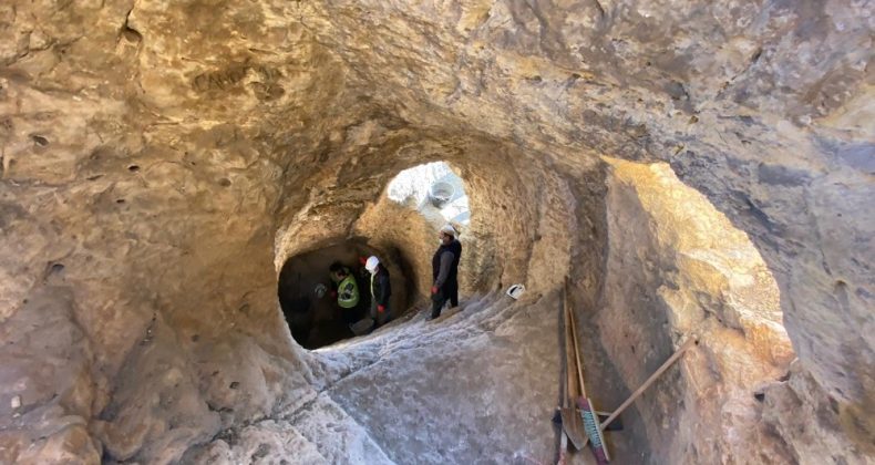 Asur Kalesinin gizemli tünelleri açılıyor