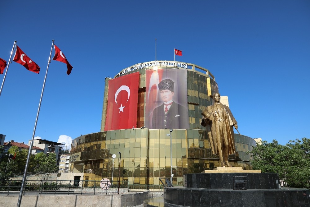 Aydın Büyükşehir Belediyesi, askıda su faturası kampanyasını yeniden başlatıyor