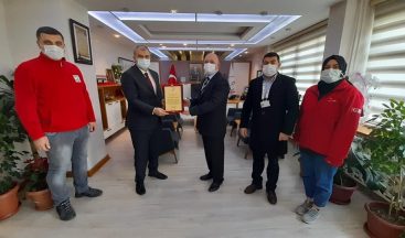 Aydın İl Milli Eğitim Müdürlüğü’ne Türk Kızılay’ından ’altın’ madalya
