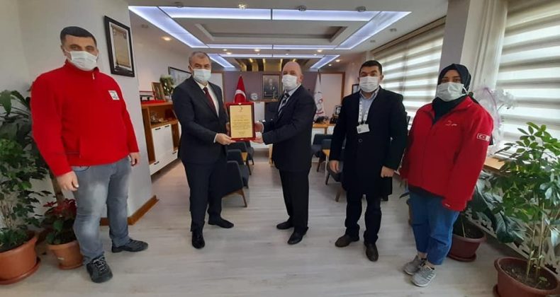 Aydın İl Milli Eğitim Müdürlüğü’ne Türk Kızılay’ından ’altın’ madalya