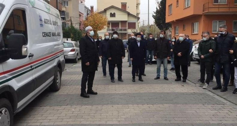 Balıkesir’de bir sağlık çalışanı daha virüse yenildi