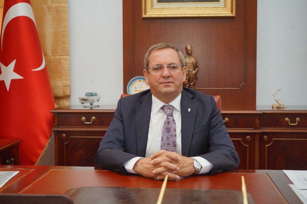 Başkan Ergin’den üniversite öğrencilerine müjdeli haber