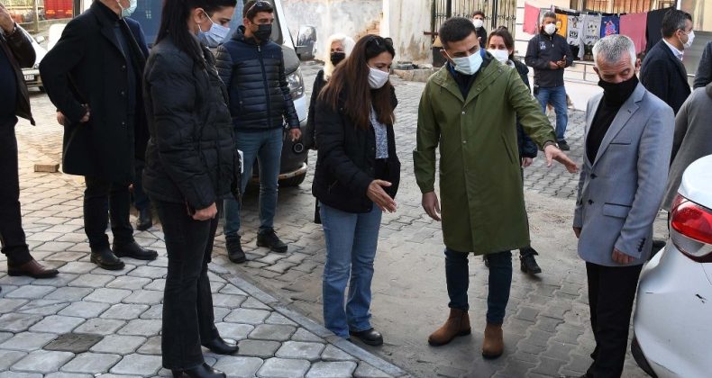 Başkan Günel sorunları yerinde çözüyor