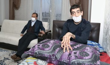 Başkan Kılınç, Sedat’ı evinde ziyaret etti