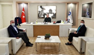 Başkan Muhittin Böcek 114 gün sonra görev başında