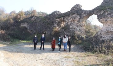 Başkan Özlü: “Antik kenti dünyaya kazandırmalıyız”