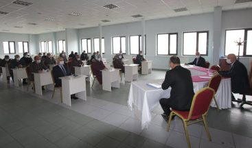 Başkan Pekmezci, birim müdürleriyle değerlendirme toplantısı gerçekleştirdi