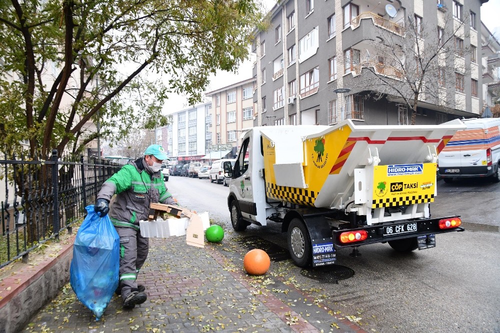 Başkent’te mini damperli ‘Çöp Taksi’ler dar sokakları hızlıca temizleyecek