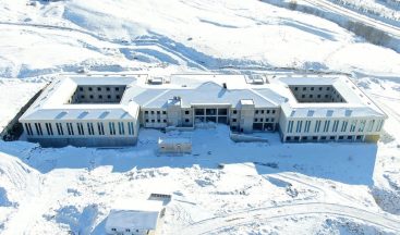 Bayburt’ta yapımı devam eden Göçmen Geri Gönderme Merkezi yüzde 75 seviyeye ulaştı