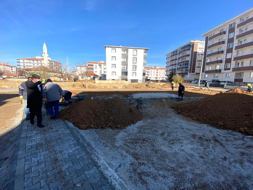 Belediye Başkanı Ekicioğlu, Yenice Mahallesinde çalışmaları yerinde inceledi