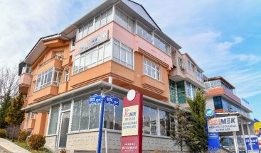 BELMEK eğitmenlerinden lösemili çocuklara el emeği göz nuru yılbaşı kıyafeti