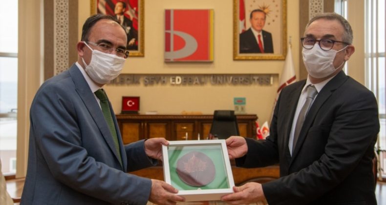 Bilecik İl Milli Eğitim Müdürü Akyol’dan Rektör Beydemir’e ziyaret