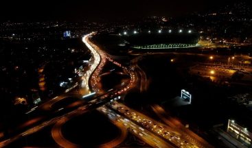 Bursa’da kısıtlamaya dakikalar kala trafikte yoğunluk
