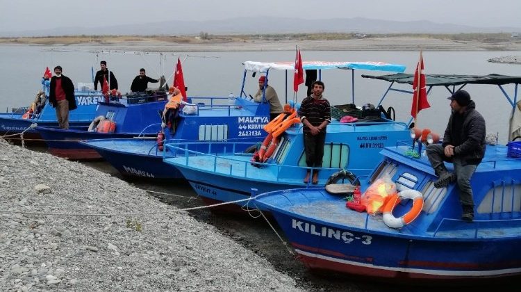 Büyükşehir Belediyesi’nden Balıkçı teknelerine denetim