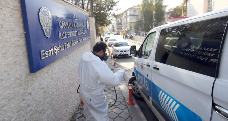 Çankaya Belediyesi’nden köşe bucak dezenfeksiyon