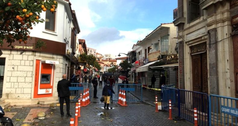 Çeşme Çarşısı girişlerinde korona denetimi