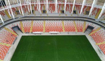 Yeni Adana Stadyumu’nda Koltuk Montajı Yapıldı