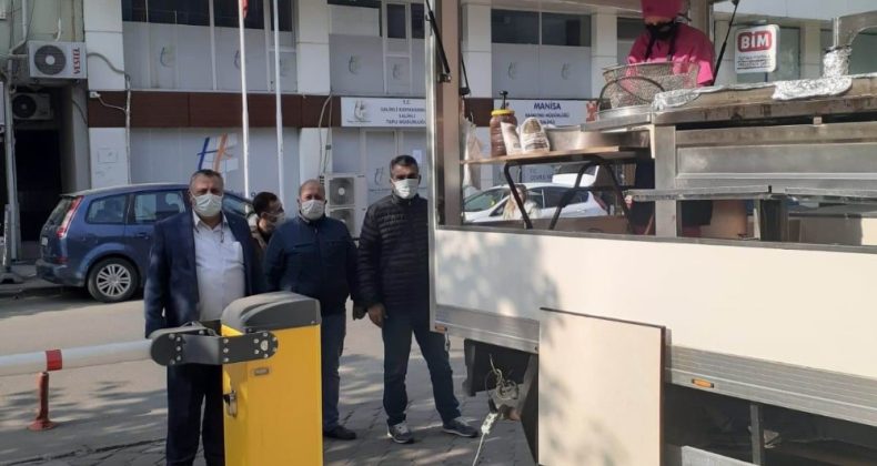 Covid-19’dan hayatını kaybeden tapu müdürü anısına lokma hayrı