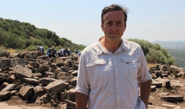 DAI’den Türk akademisyene en saygın unvan