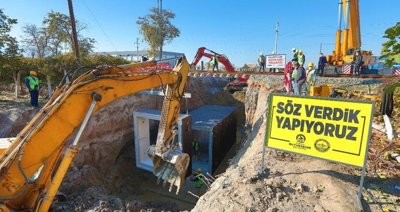 Denizli Büyükşehir DESKİ altyapı için zamanla yarıştı